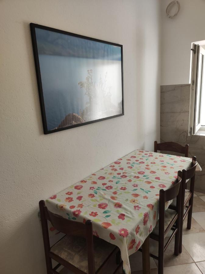 Apartments Katica Metajna Extérieur photo