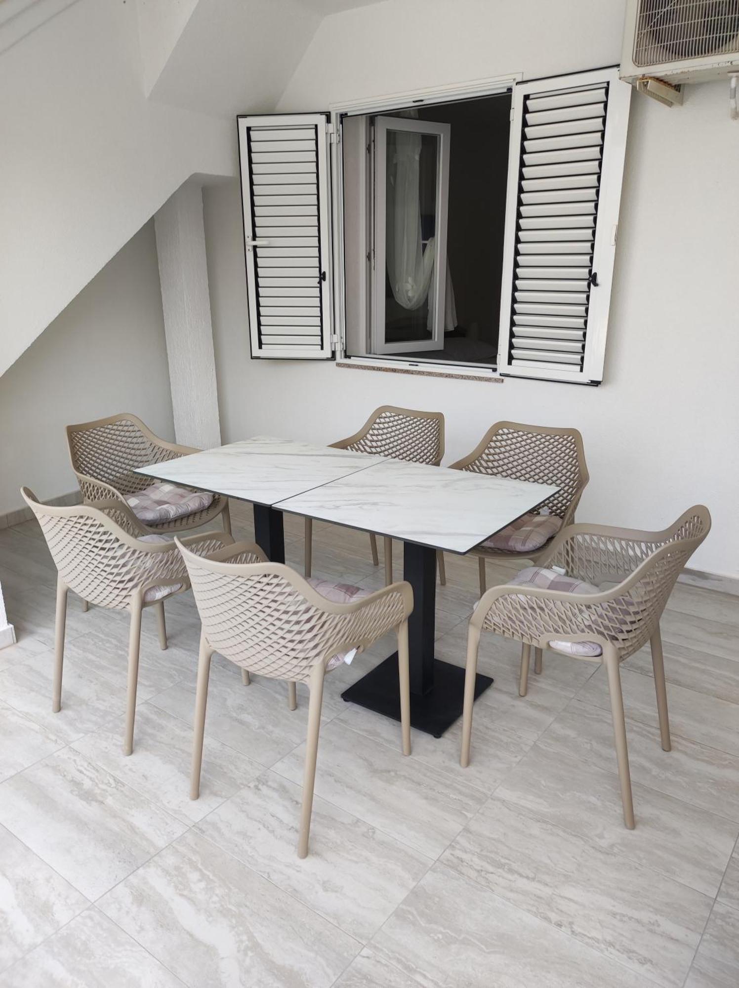 Apartments Katica Metajna Extérieur photo